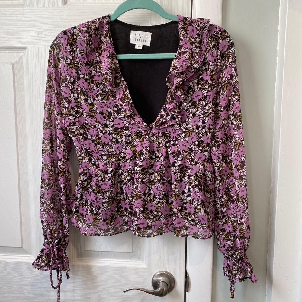 Lost + wander top